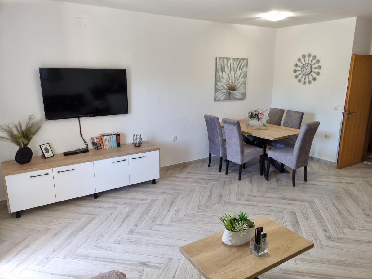 Apartments Ledic كرفافيكا المظهر الخارجي الصورة